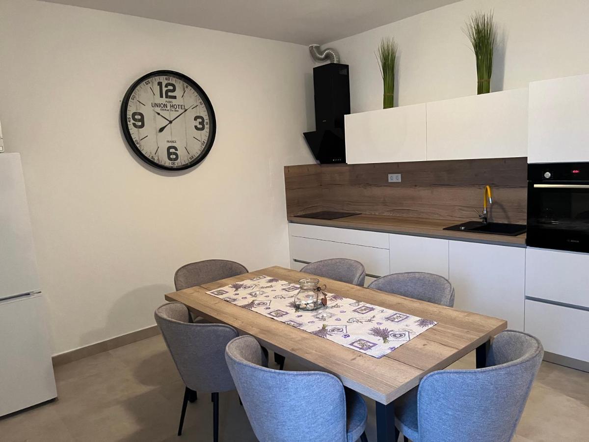 הוילה Barbat na Rabu House Ema מראה חיצוני תמונה